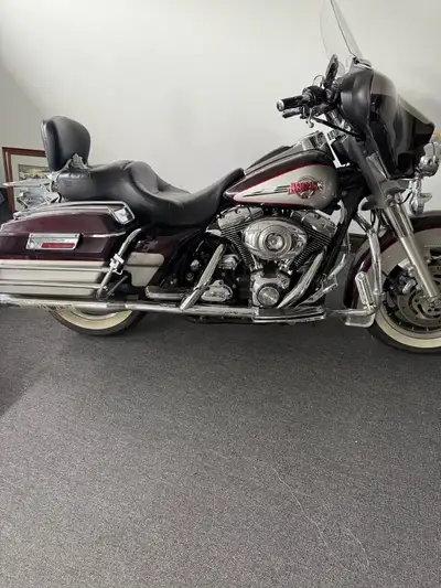 Great Bike, Lots extras, Loves the open road. New Dunlop Tires. Works great !