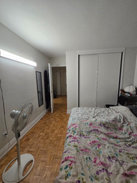 Private room for rent available at Thorncliffe Park