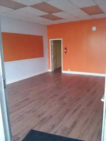 Great location with high foot and vehicle traffic. High exposure on Kingston rd & St.Clair. Large 19...