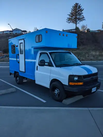 This Beautiful Camper Van just under 20' rides the ferry at no extra cost, yet lives larger than Spr...