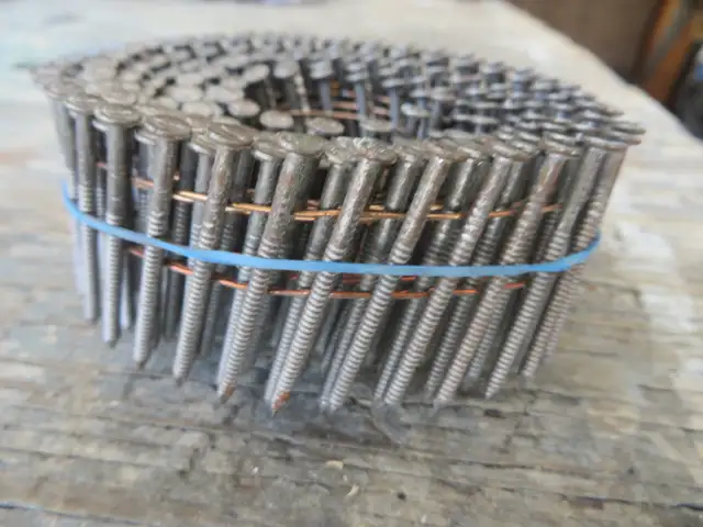 Coiled Nails in Hardware, Nails & Screws in Edmonton - Image 3