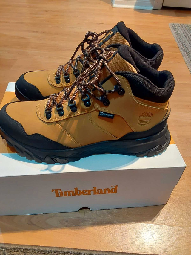 Timberland Mens Lincoln Peak Waterproof  Mid Hiker Boots - Sz 11 dans Chaussures pour hommes  à Ville de Toronto - Image 2