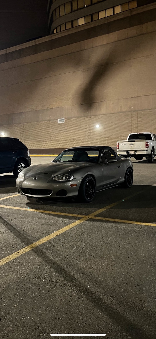 Mazda Miata Mx-5 ** low kilometres in Cars & Trucks in Edmonton - Image 2
