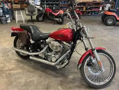 2004 Harley Davidson Softail FXST/I. Vance Hines exhaust. Stored in a heated shop over winter with b...