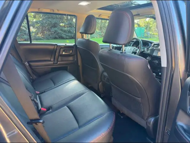 Toyota 4Runner585100300093368323