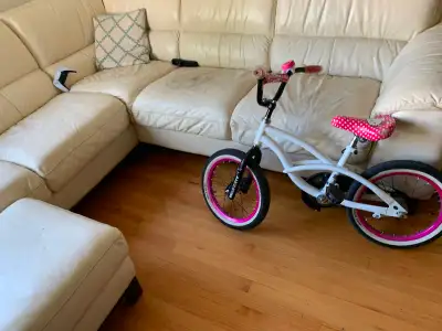 VÉLO HELLO KiTTY, View more