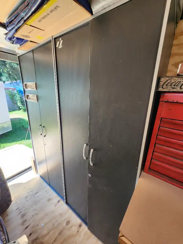 Wood Storage Cabinets 2 Available For Kitchen Basements Garage in Room Rentals & Roommates in Windsor Region - Image 10