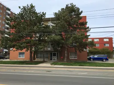 1 Bedroom Apartment Renovated