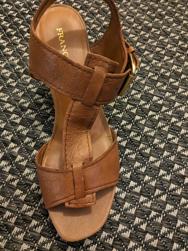 Women's leather sandals in Women's - Shoes in City of Toronto - Image 2