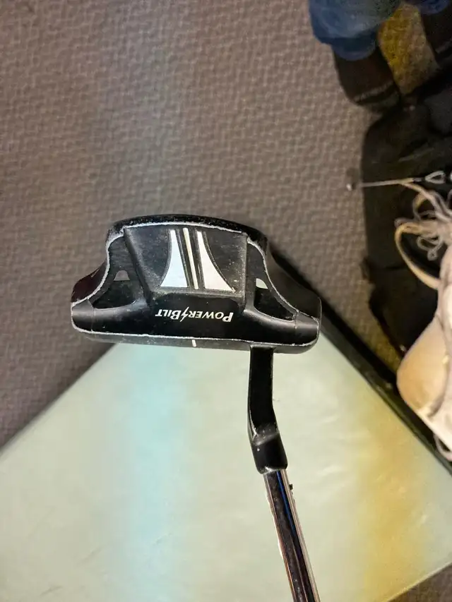 various golf clubs in Golf in Ottawa - Image 3