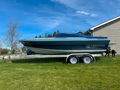 1987 Four Winns Liberator 211 for sale. Gen 2 MerCruiser Alpha One 350 Magnum with thru hull exhaust...