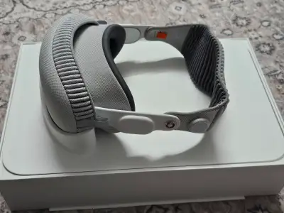 Apple Vision Pro 512 GB, View more