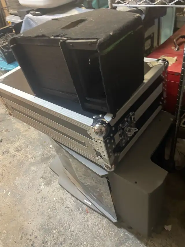 Numark cd Dj case in Performance & DJ Equipment in Oshawa / Durham Region - Image 2