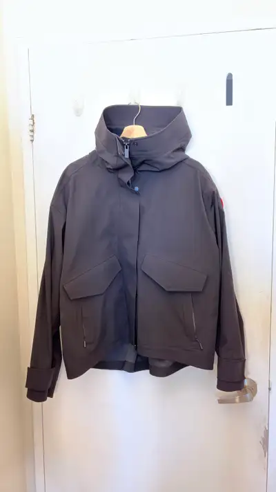 Canada Goose Tofino rain jacket new with tags - size M, View more