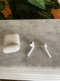 Apple AirPod  1st gen