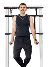 Pull up bar with a dip bar in excellent condition.
