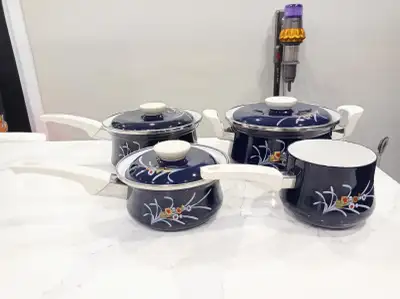 Sanko Ware Kikyo Enamel Cookware Set 7pc - Made in Japan, View more
