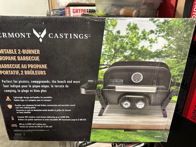 NEW Vermont Castings Portable Lightweight 2-Burner Propane Grill in BBQs & Outdoor Cooking in Saskatoon