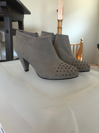 Studded Grey/Beige Faux Suede Ankle Boots Size 7