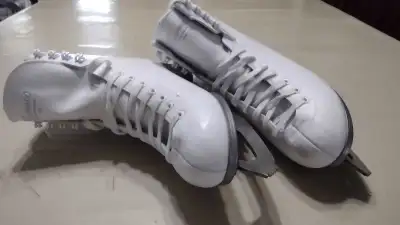 Jackson Figure Skates, View more