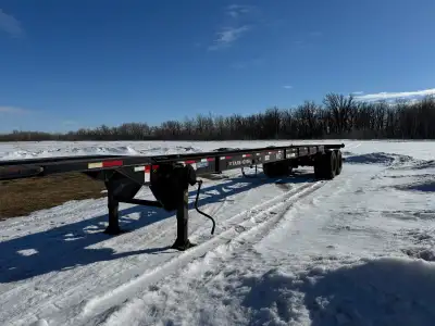 Used semi trailer