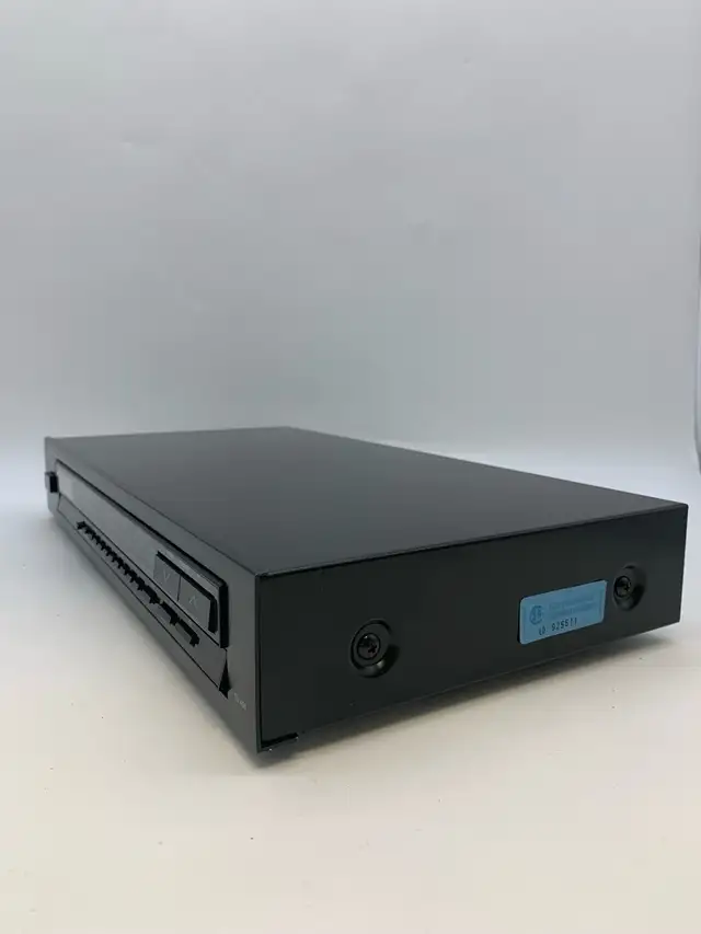 Denon TU-450 Vintage AM/FM Stereo Tuner - Tested in Stereo Systems & Home Theatre in City of Toronto - Image 7