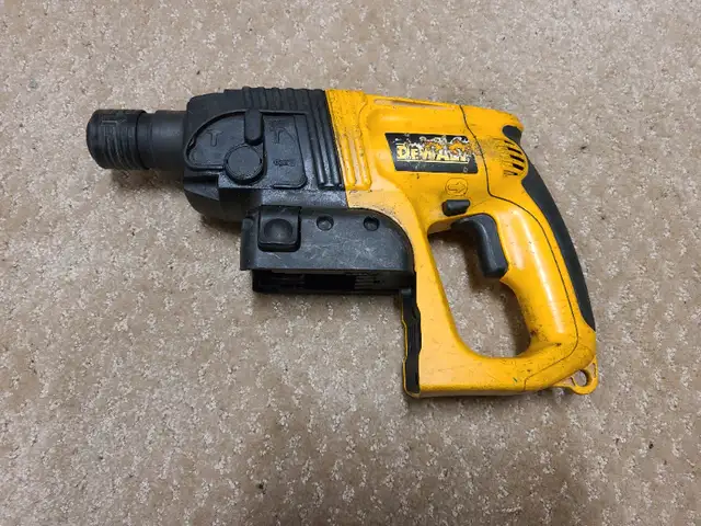 Dewalt 24V Rotary Hammer (Tool Only)494052555065272320