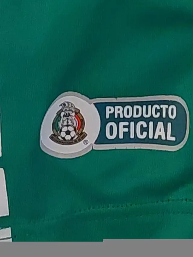 Mexico soccer jersey VG shape Kids Size 2 $10 in Clothing - 2T in Calgary - Image 5