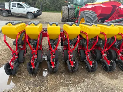 Custom corn planting, View more