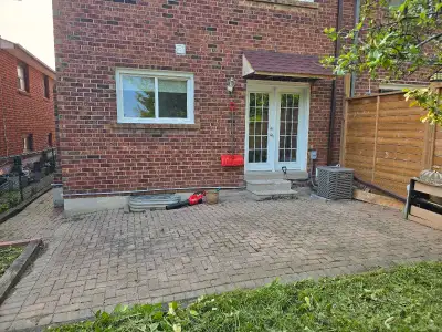1 Bathroom Backsplit House for $1550
