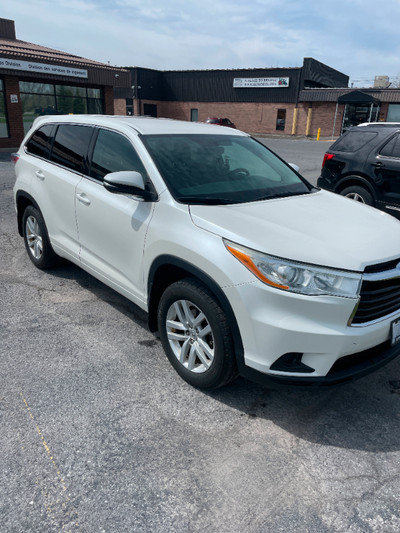 TOYOTA HIGHLANDER SUV