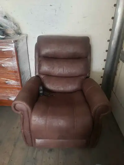 Pride Mobility VivaLift Power Recliner, View more