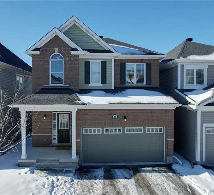 Beautiful 3bedroom home in sought after Emerald Meadows Kanata Long