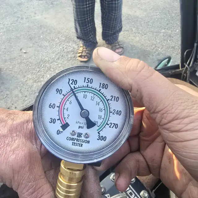 1994 zr700 in Snowmobiles in Sudbury - Image 6