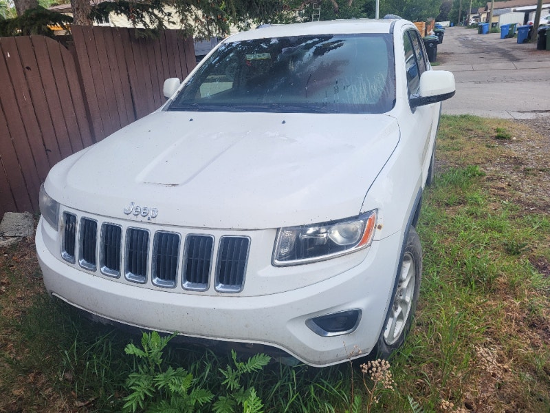 2014 Jeep grand cherokee Cars & Trucks Calgary Kijiji