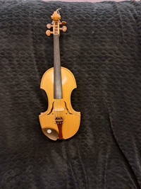  Full size  violin 