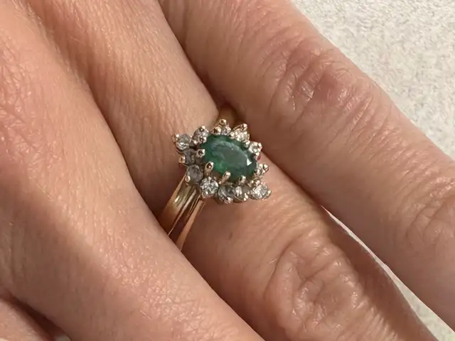 Antique Emerald Ring 