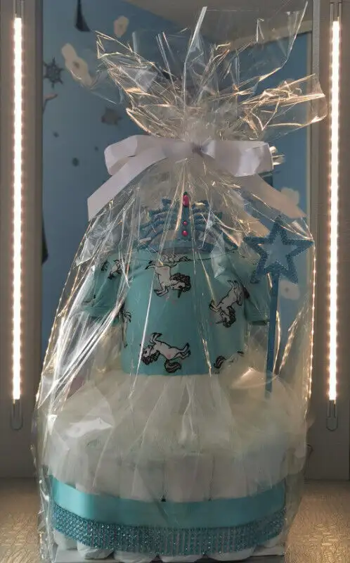 MY DIAPER CAKE CREATIONS in Bathing & Changing in Guelph - Image 3