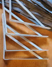 Metal brackets for shelves - 8pcs