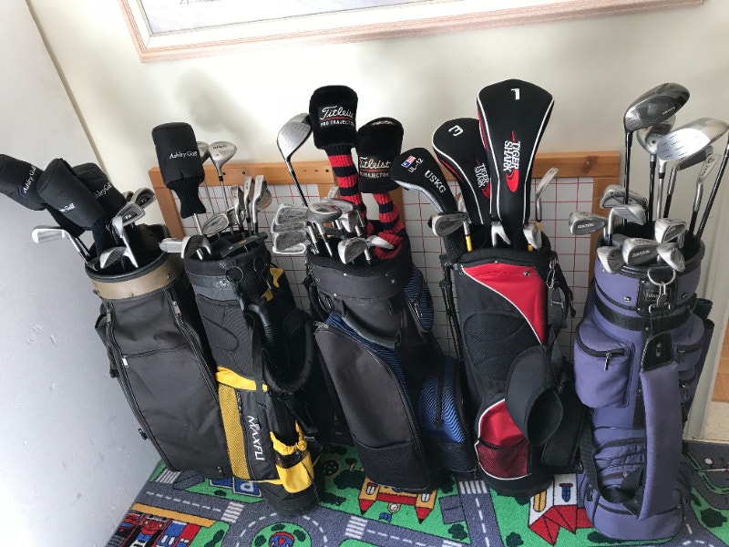 GOLF CLUBS SEVERAL SETS MENS AND WOMENS Golf Markham / York Region