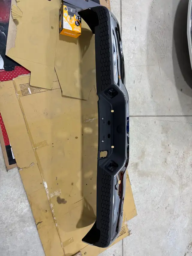 2009-2020 Ram 1500 Classic Chrome rear bumper in Auto Body Parts in Regina - Image 4