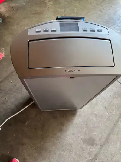 14 000 BTU portable air condtionner, View more