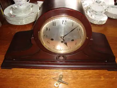VINTAGE WOOD MANTLE CLOCK CIRCA 1920, View more