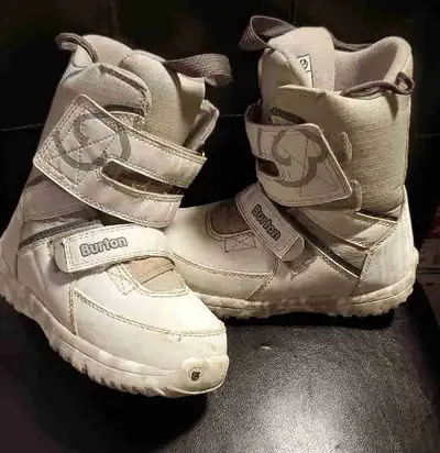 Kids Size 2 BURTON GROM Snowboard Boots, View more