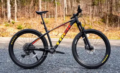 VéloTrek Roscoe 8 2021, Rouge/Marigold, Taille M/L, View more
