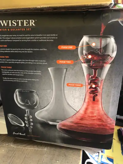 Located in upper nine mile river or can meet in Elmsdale Burnside or Sackville Twister aerator/decan...