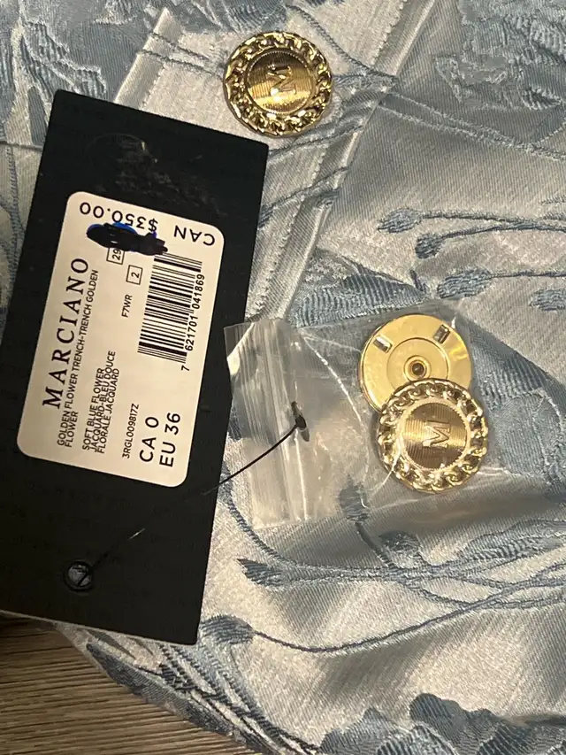 pretty and fancy jacket! brand new62864744970371123