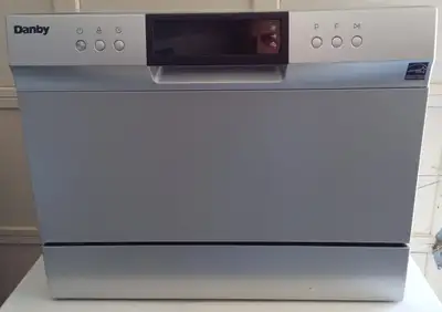 DANBY STAINLESS COUNTERTOP DISHWASHER (model DDW631SDB), View more