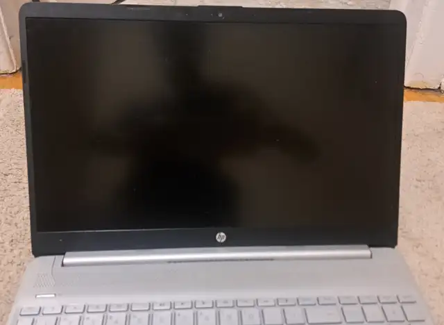 HP 15m-ed0023ca Laptop – For Parts or Repair. in Laptop Accessories in Ottawa - Image 3