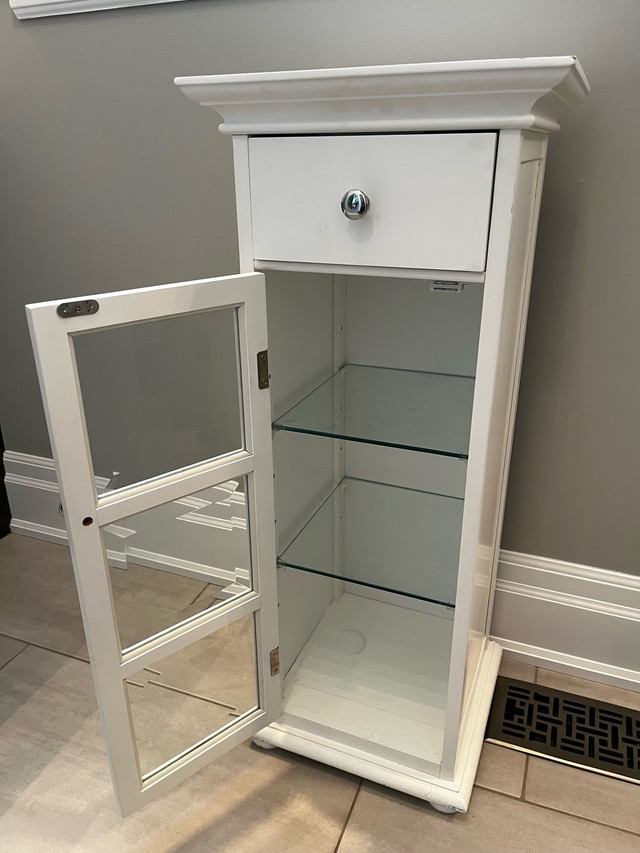 Display Cabinet in Hutches & Display Cabinets in Ottawa - Image 3